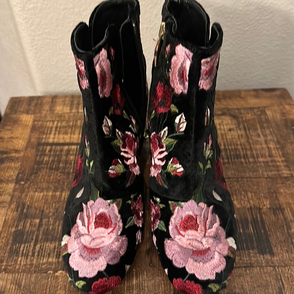 Kate Spade Lucine boots